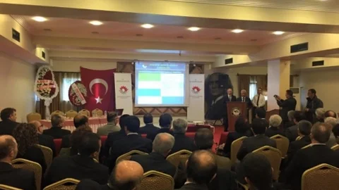 Burhaniye'de İstişare Toplantısı Yapıldı