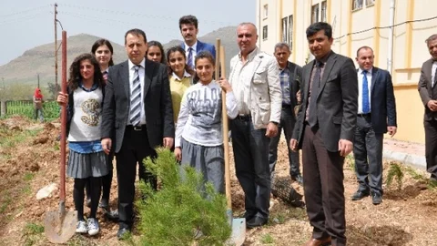 Mardin'de Fidan Dikme Etkinliği