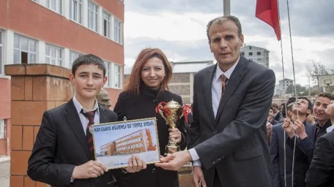 Başarılarıyla Öne Çıkıyorlar