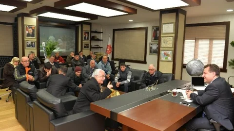 Karesi'de Başkan Yılmaz, Vatandaşlarla Buluştu