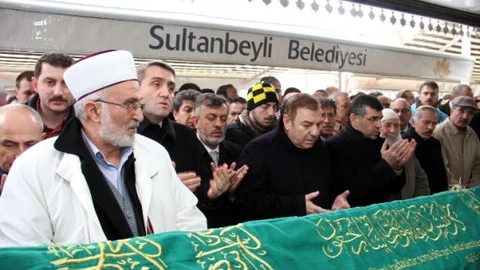 Esenyurt'ta Başkan Kadıoğlu'nun Acısı