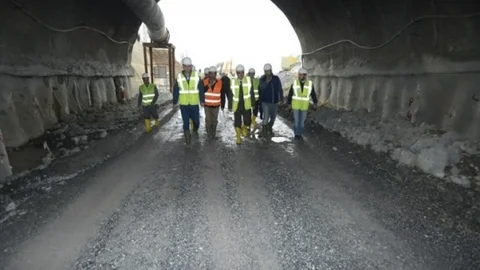 Honaz Dağı Tüneli'nde İnşaat Sürüyor