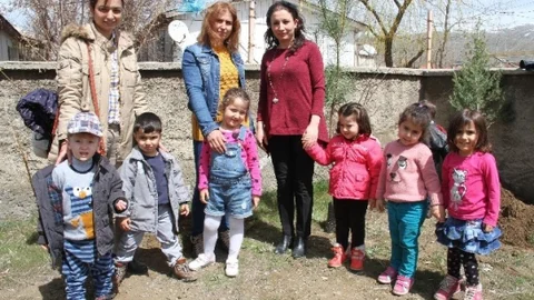 Muradiye'de Fidan Dikimi Etkinliği