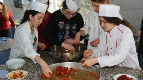 Gaziantep'te Geleneksel Yemek Eğitimi