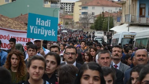 Malatya'da Sağlık Yürüyüşü Gerçekleşti