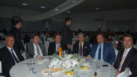 Ceyhan'da Polis Teşkilatı Kutlaması