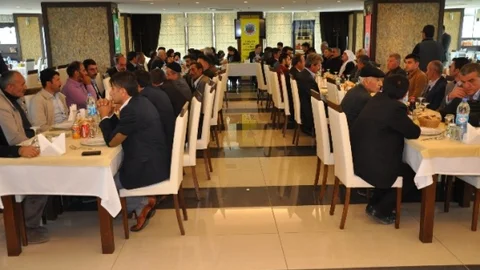 Siirt'te Muhtarlarla Toplantı Yapıldı