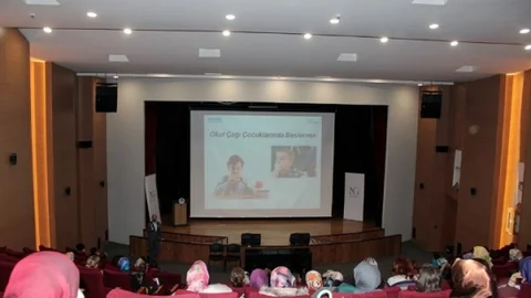 Çocuklarda Beslenme Konferansı Sakarya'da Yapıldı