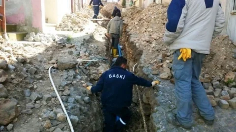 Hamdibey Mahallesi'nde Su Hattı Yenilemesi