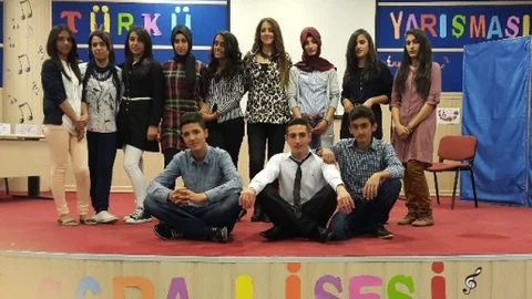 Sincik'te Türkü Yarışması Düzenlendi