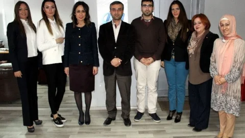 AK Kadın Kolları İHA'yı Ziyaret Etti