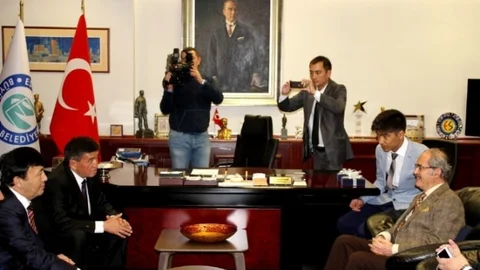 Kırgızistan Valisi'nden Eskişehir'e Ziyaret