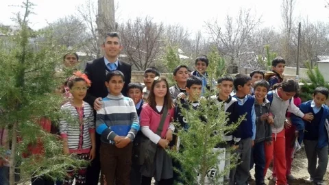 Adilcevaz'da Fidan Dikimi Etkinliği