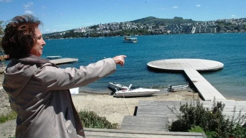 Fikret Orman'ın Oteli Önünde Eylem Gerçekleştirildi