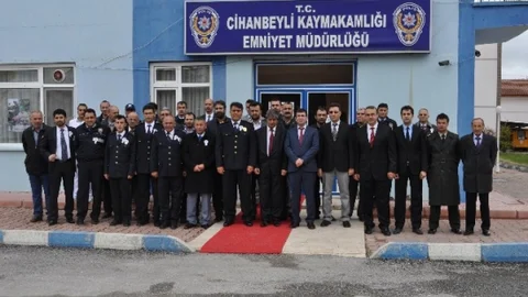 Cihanbeyli'de Polis Kutlaması Yapıldı