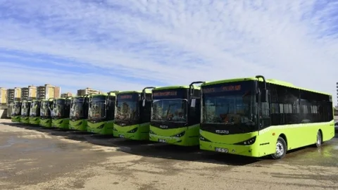 Diyarbakır'da Toplu Taşıma Hizmeti Yaygınlaşıyor