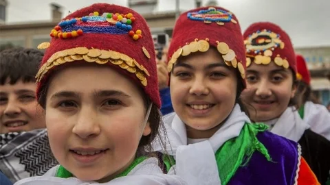 Bitlis'te Davul Zurna Coşkusu