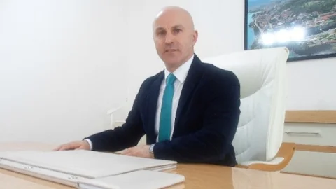 Şakir Gürel'den Gazetecilere Destek Çağrısı