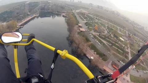 Kahramanmaraş'ta Paraşütçü Kaza Geçirdi