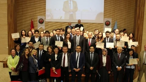 Antalya Barosu'nda Sertifika Töreni Gerçekleşti