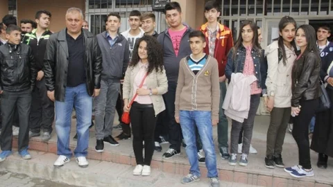 Hakkari'den İspanya'ya Öğrenci Gönderimi