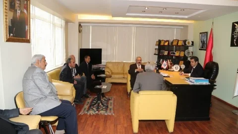 Kayseri'de Vali Düzgün Esnafı Ziyaret Etti