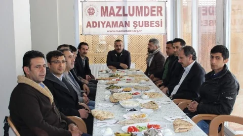 Mazlum-Der Adıyaman'da Yeni Yönetimi Tanıttı