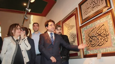 Gaziantep'te Hüsn-i Hat Sergisi Açıldı