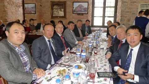 Kırgızistan Türk Yatırımcıları Bekliyor