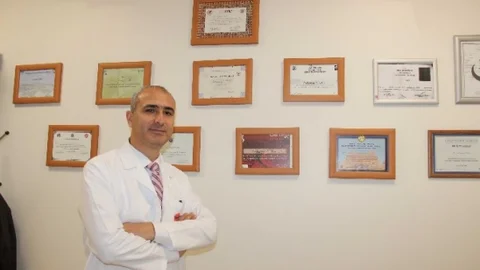 Hastayı Kendi Kanıyla Tedavi Ediyorlar