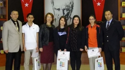 Gaziantep'te Kitap Dostu Ödülleri Verildi