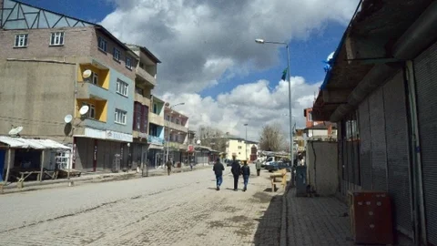 Diyadin'de Esnaf Kepenk Kapatma Kararı Aldı