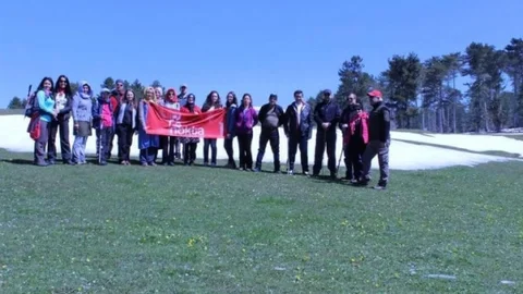 Keles'te Protokol ile Dağ Yürüyüşü