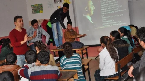 Çaldıran'da Stres Yönetimi Semineri Yapıldı