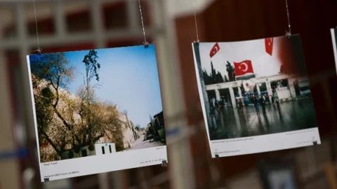 Mülteci Çocukların İstanbul'daki Günleri Sergilendi