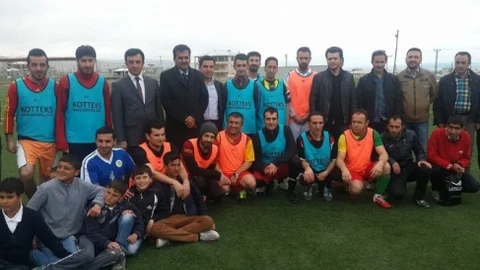 İpekyolu'nda Engelliler Futbol Turnuvası Düzenlendi