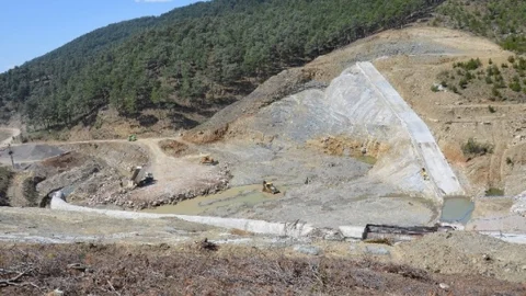 Manavgat'ta Gölet İnşaatı Başladı