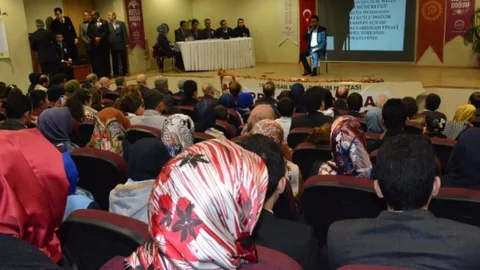 Siirt'te Kutlu Doğum Haftası Başladı