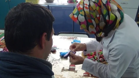 Manisa'da Hastalar Kurslarla Destekleniyor