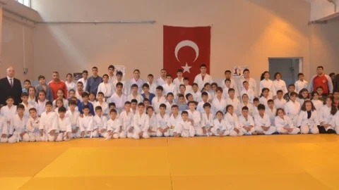 Adana'da Judo Kuşak Sınavı Yapıldı