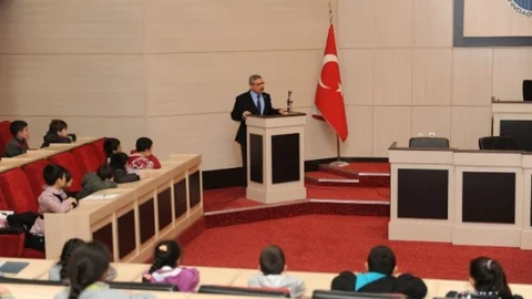 Altındağ'da Öğrenciler Yerel Yönetimi İnceledi