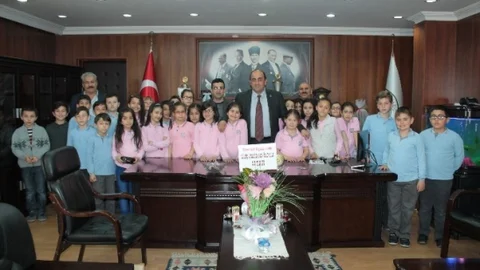 Gökhan Demirtaş Öğrencilere Belediyeciliği Anlattı