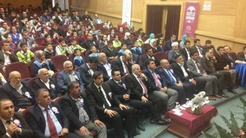 Siirt'te Bilgi Yarışması Düzenlendi