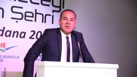 Adana Kentsel Dönüşüm Zirvesi Gerçekleşti