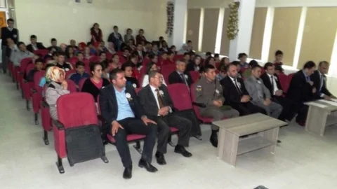 Yenipazar'da Bilgi Yarışması Yapıldı