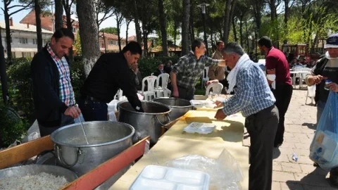 Mütevelli'de Kutlu Doğum Hayrı Düzenlendi