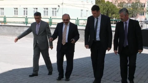 Kuşçu, Sungurlu'daki Okulları Ziyaret Etti