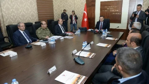 Diyarbakır'da Seçim Güvenliği Toplantısı Yapıldı