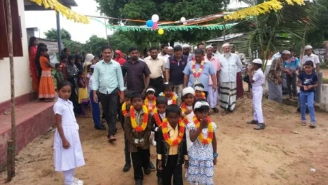 Sri Lanka'da Yeni Okul Açılışı