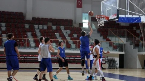 Yalova Belediyespor, Beykoz'u Hedefliyor